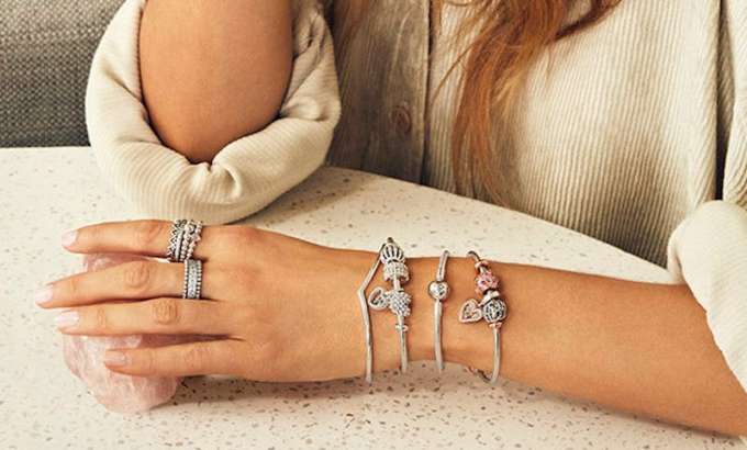 Bracelet stacking guide:  