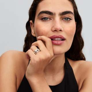 Twisted Double Ring