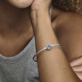 Disney Aladdin Jasmine sterling silver bangle with moonlight blue crystal
