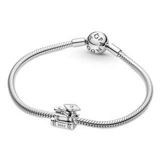 2022 Graduation Charm