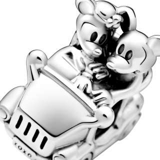 Disney приврзок, Мики и Мини во винтиџ автомобил