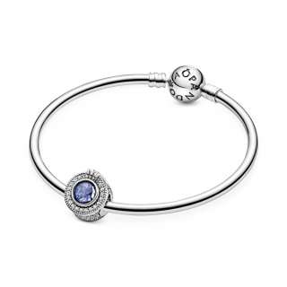 Приврзок Сина Pandora О круна
