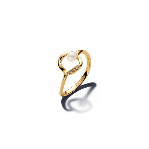 Organically Shaped Pavé Circle & Treated Freshwater Cultured Pearl Ring