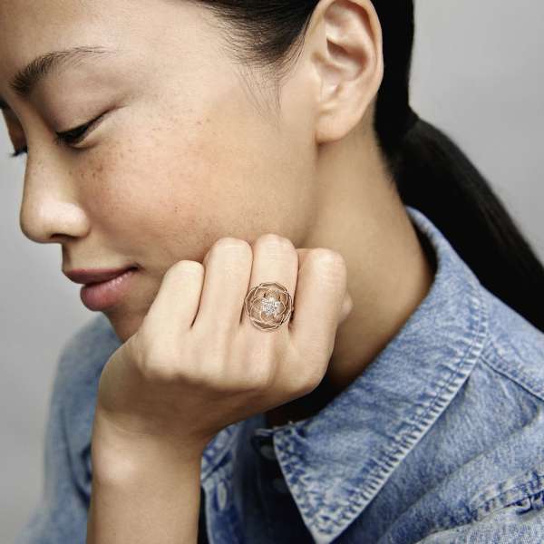 Rose Petals Statement Ring PANDORA
