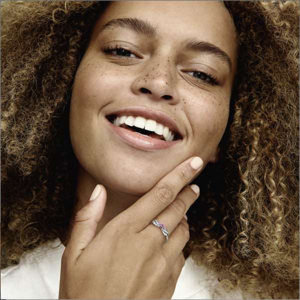 Sparkling Angel Wings Ring 