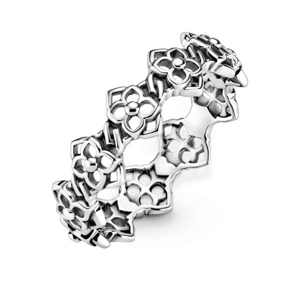 Rose Petals Band Ring 