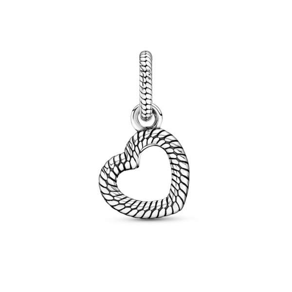 Snake Chain Pattern Open Heart Pendant 