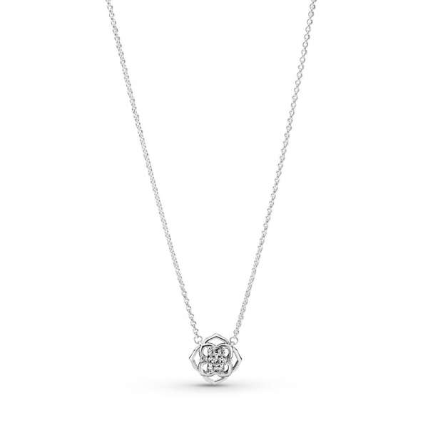 Rose Petals Collier Necklace 