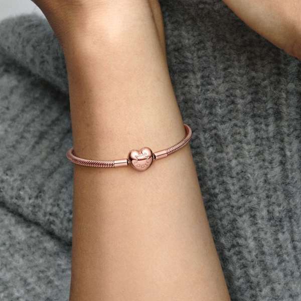 Snake chain 14k rose gold-plated bracelet with heart clasp 