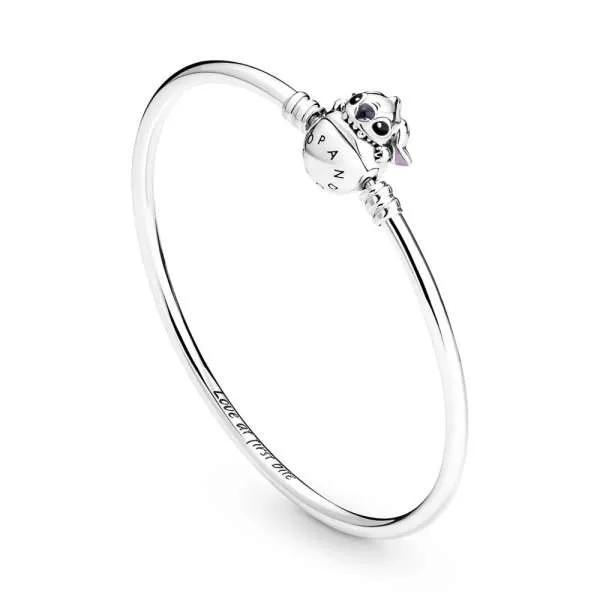 Bangle белегзија Pandora Moments Disney Stitch кој го гризе затворачот