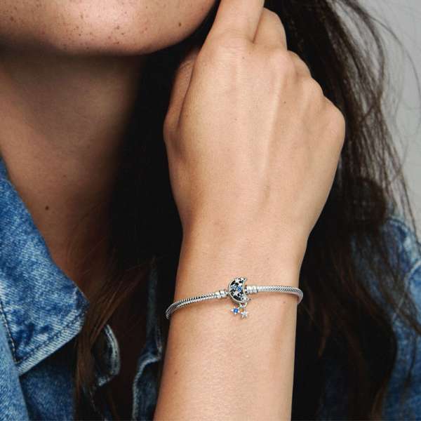 Pandora Moments Sparkling Moon Clasp Snake Chain Bracelet 