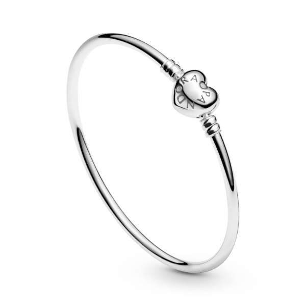 Pandora Moments Heart Clasp Bangle 