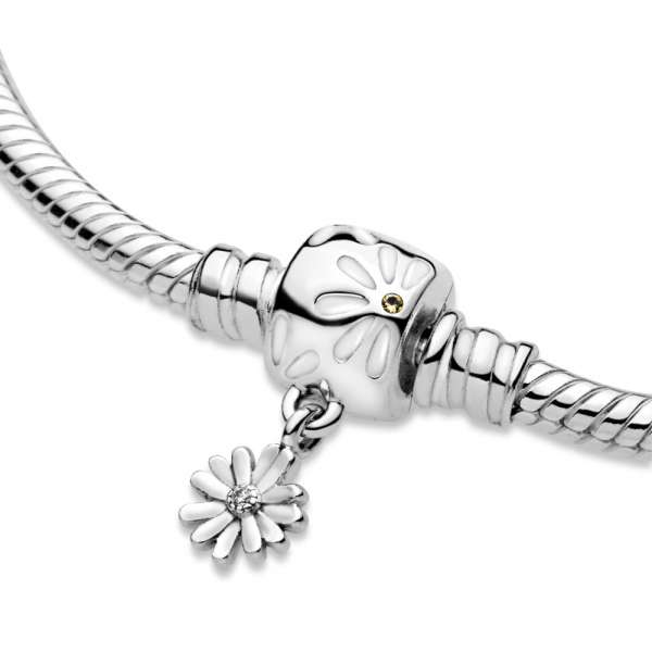 Pandora Moments Daisy Flower Clasp Snake Chain Bracelet 