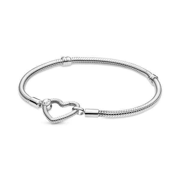 Pandora Moments Heart Closure Snake Chain Bracelet 