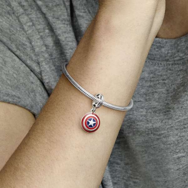 Висечки приврзок Marvel The Avengers Captain America Shield 