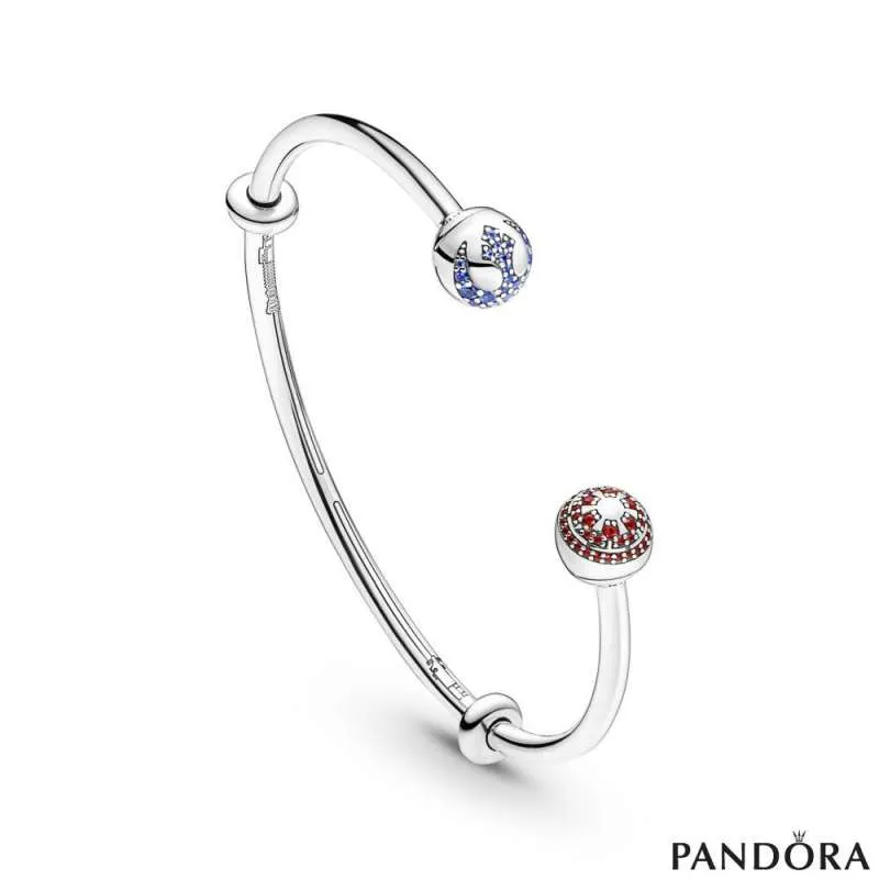 Bangle отворена белегзија Pandora Moments со лого на Star Wars™ светла и темна страна
