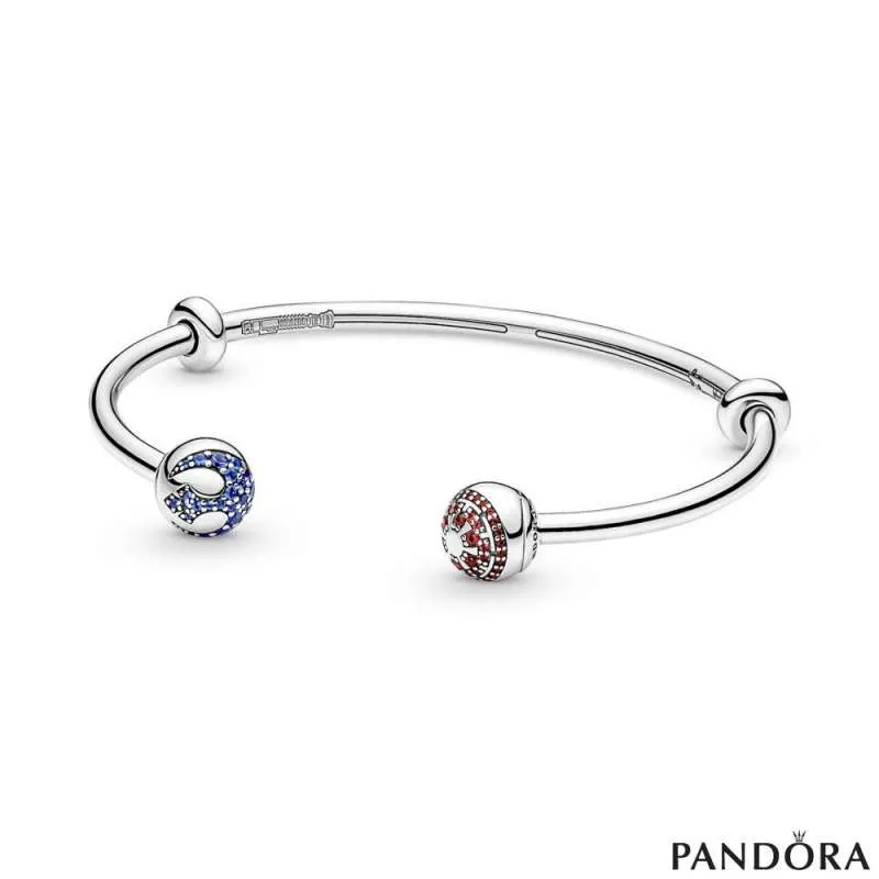 Bangle отворена белегзија Pandora Moments со лого на Star Wars™ светла и темна страна