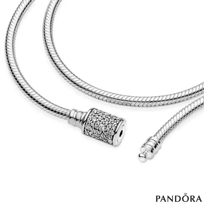 Двојна белегзија Pandora Moments со затворач буренце и змиска плетка