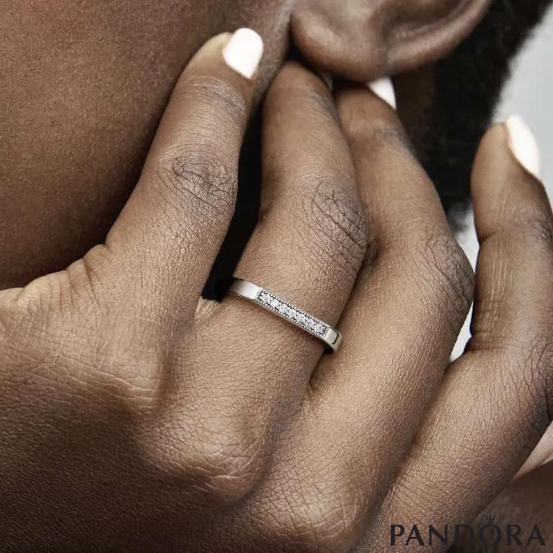 Pandora sparkling on sale bar stacking ring