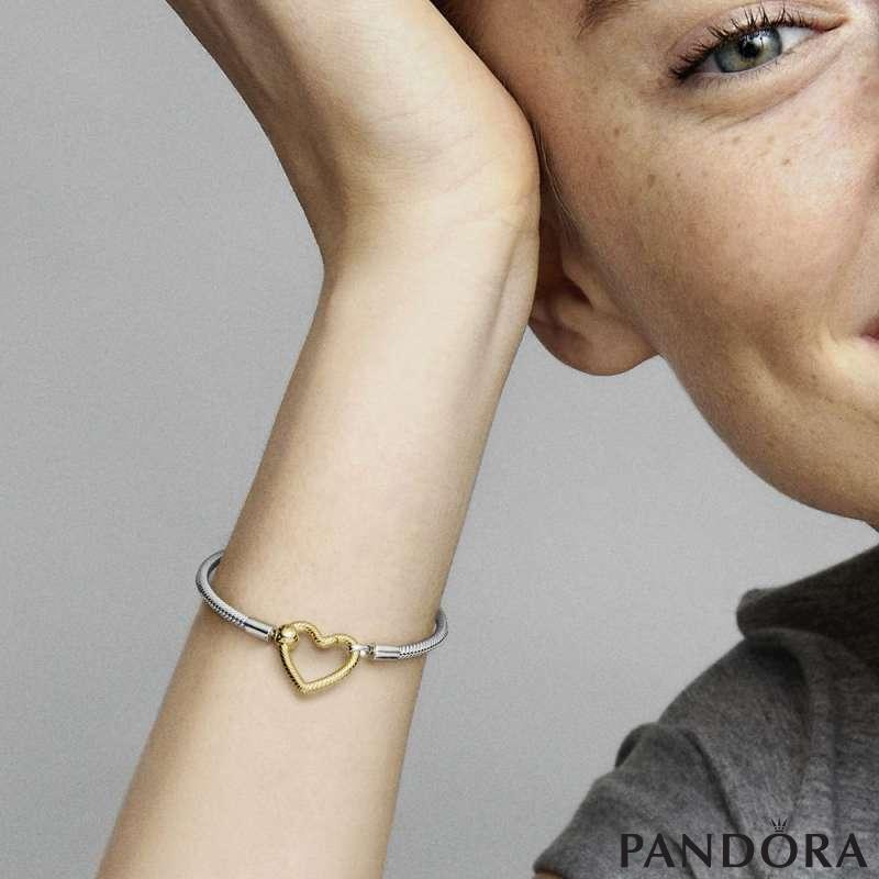 Pandora Moments Heart Closure Snake Chain Bracelet 