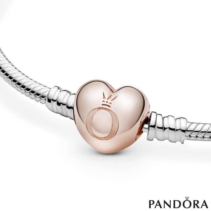Pandora Moments Белегзија со Затварач во Форма на Срце 