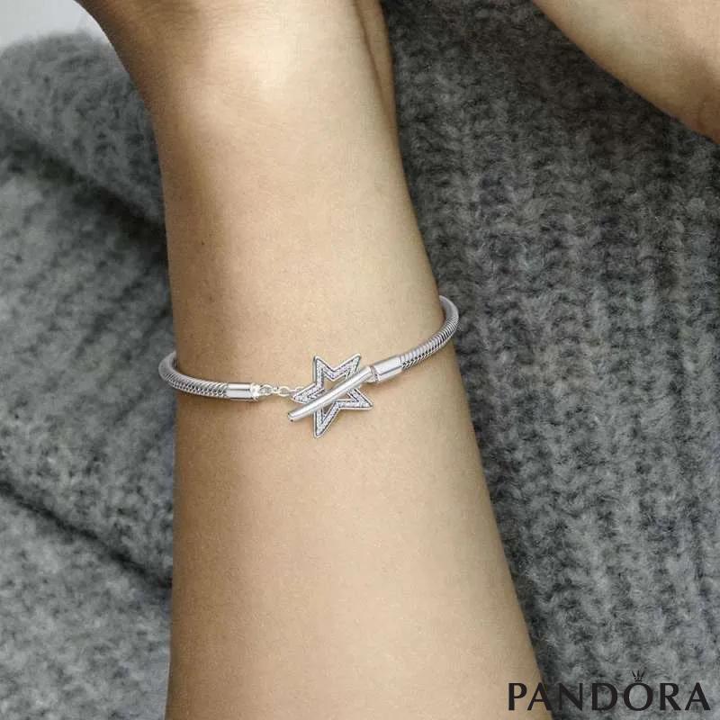 Белегзија Pandora Moments со змиска плетка со аиметрична ѕвезда 