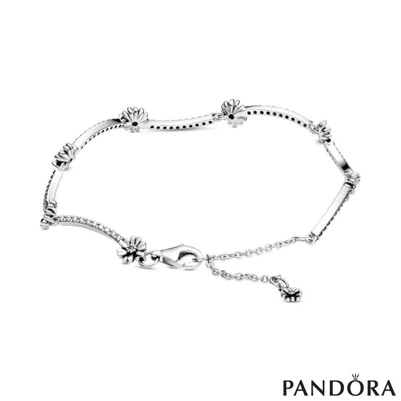 Sparkling Daisy Flower Bracelet