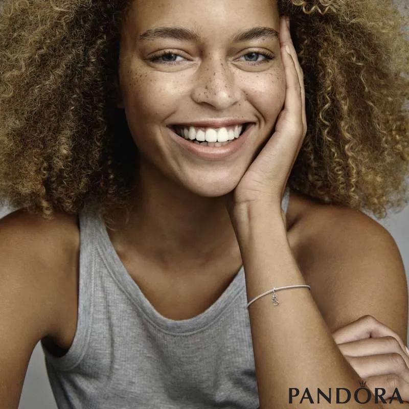 Висечки Pandora ME приврзок Мојата љубов