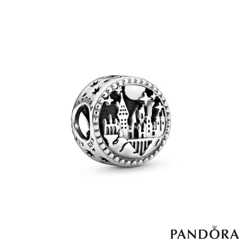 Harry Potter, Hogwarts School of Witchcraft and Wizardry Charm