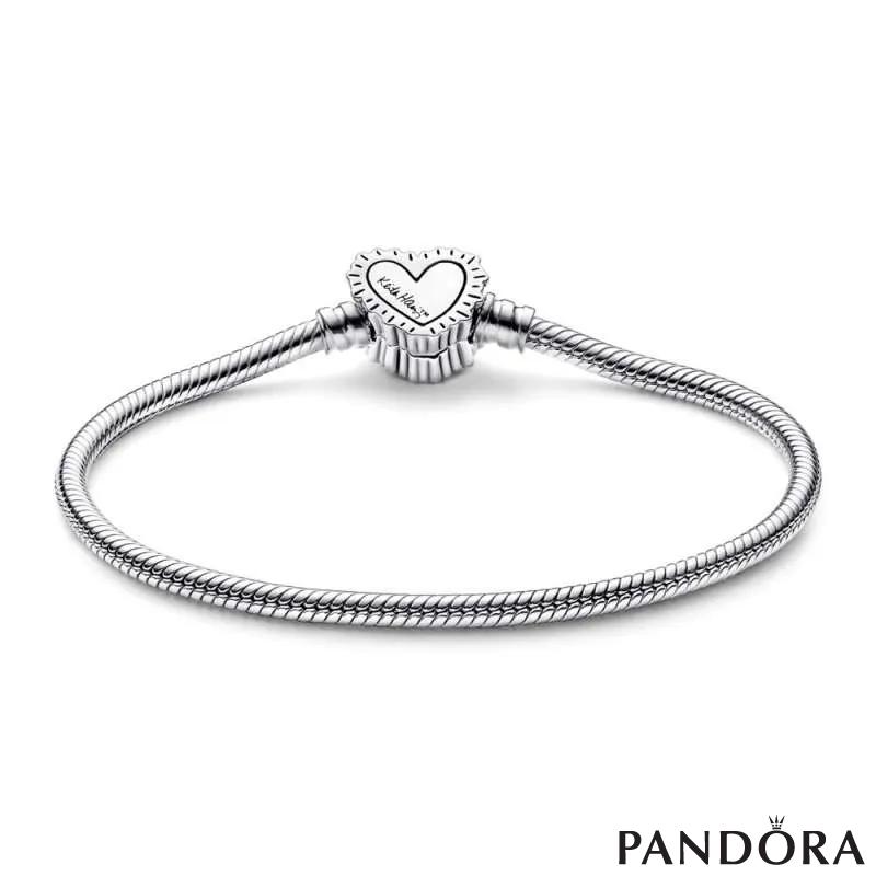 Белегзија со змиска плетка Keith Haring™ x Pandora Moments