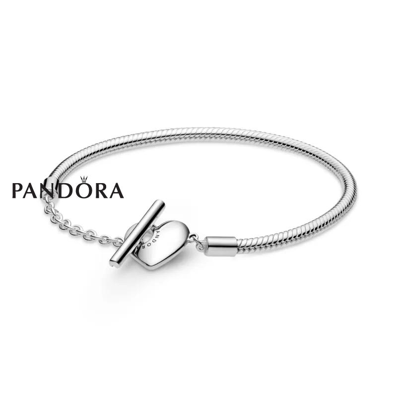 Белегзија Pandora Moments со змиска плетка и Т-плочка